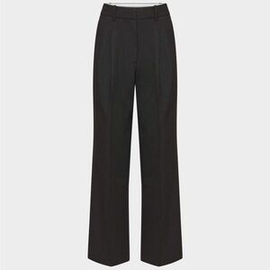 Aritzia The Effortless Pant Curve-Fit - (Re)ssential in heather black size 4